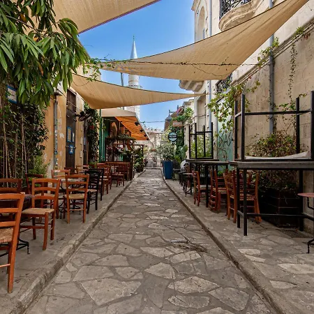Perfect Vacation For Up To Six Guests With Balcony All Yours דירה